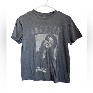 Aaliyah Graphic T-Shirt